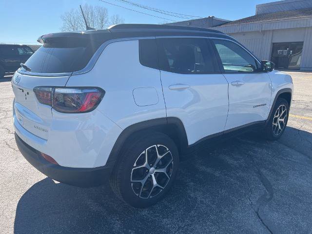 Used 2024 Jeep Compass Limited image 6