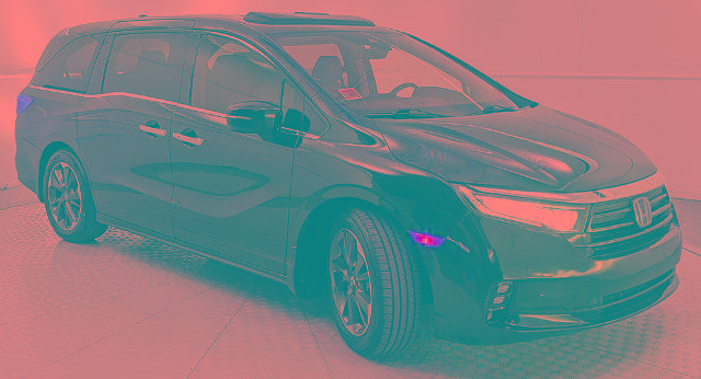 Used 2023 Honda Odyssey Elite image 1
