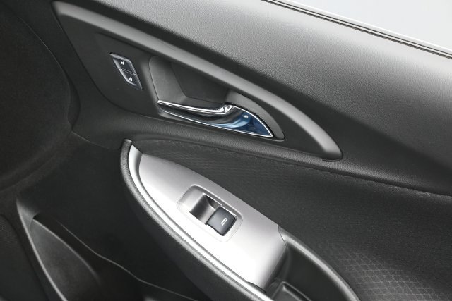 Used 2025 Chevrolet Malibu LT FWD image 32