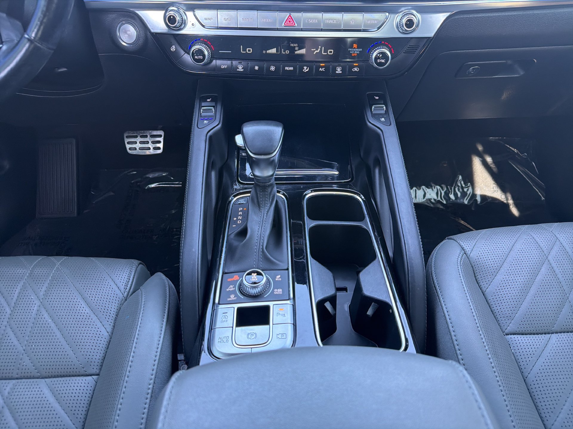 Used 2024 Kia Telluride SX Prestige X-Pro AWD/4WD image 4