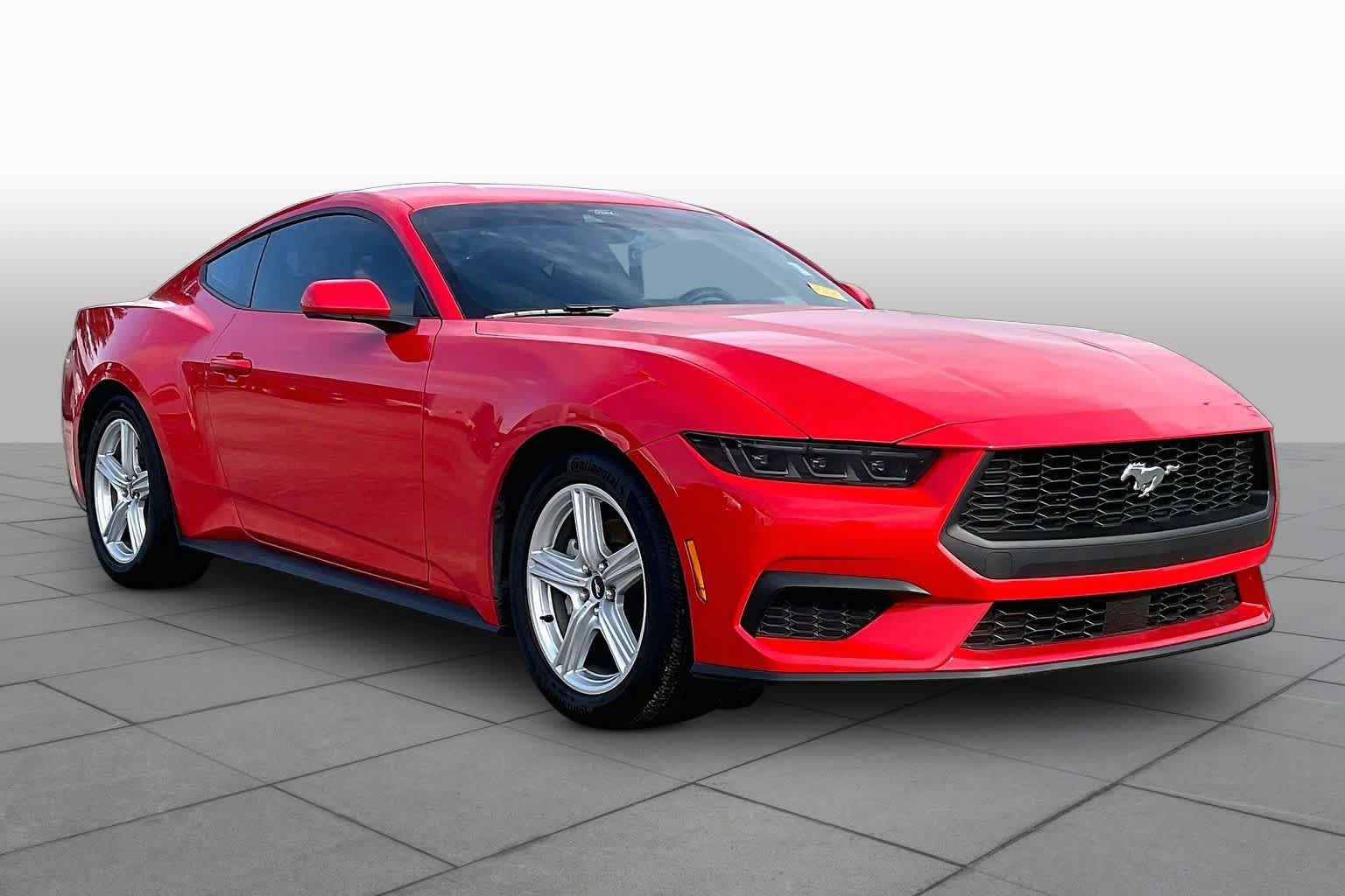Certified 2026 Ford Mustang Coupe RWD image 3