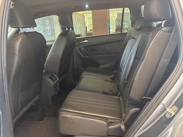 Used 2022 Volkswagen Tiguan SE R-Line FWD image 11