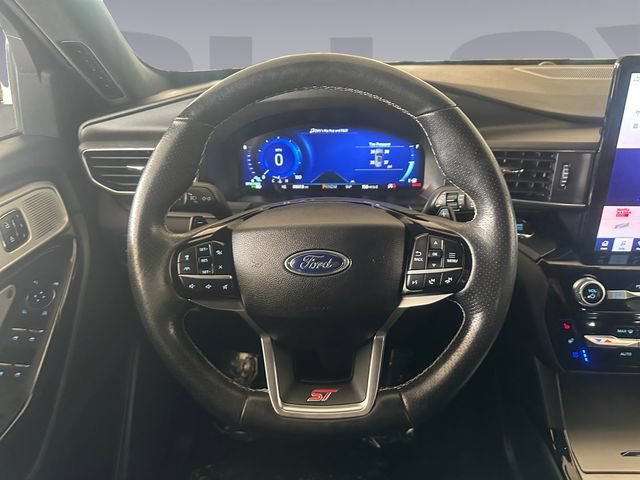 Certified 2022 Ford Explorer ST w/ Equipment Group 401A AWD/4WD image 13
