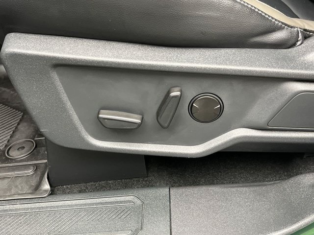 Certified 2025 Ford Bronco Outer Banks AWD/4WD image 11
