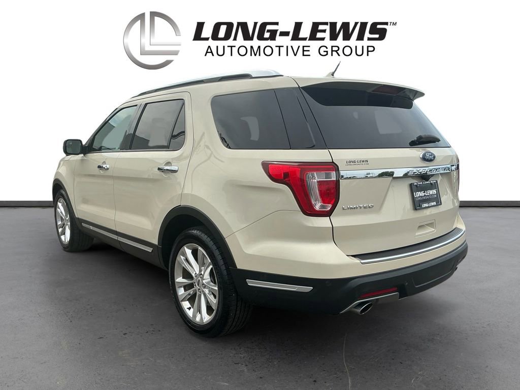 Certified 2018 Ford Explorer Limited FWD image 4