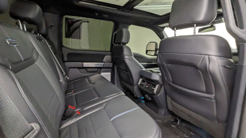 Certified 2025 Ford F250 Platinum AWD/4WD image 40