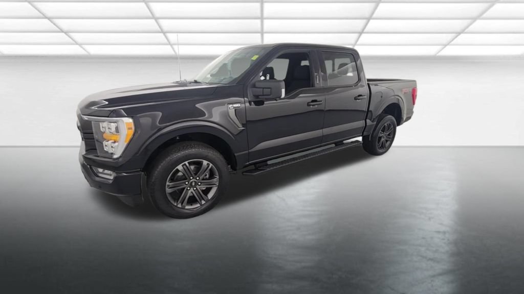 Certified 2022 Ford F150 XLT w/ Equipment Group 302A High AWD/4WD image 4