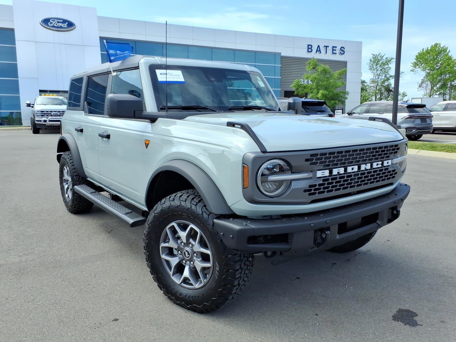 Certified 2024 Ford Bronco Badlands image 7