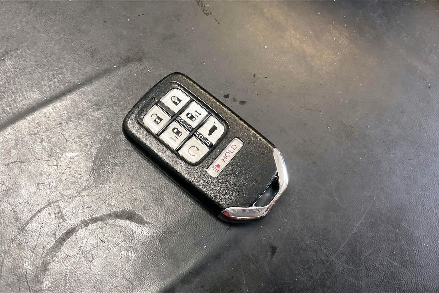Used 2023 Honda Odyssey Elite image 19