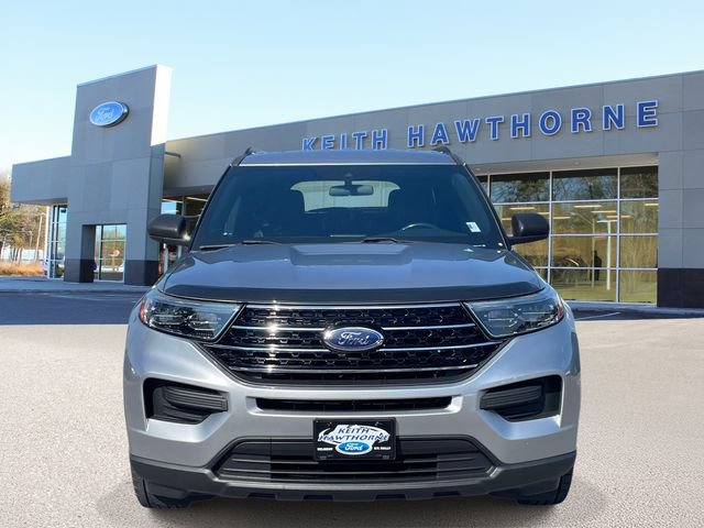Certified 2020 Ford Explorer XLT AWD/4WD image 2