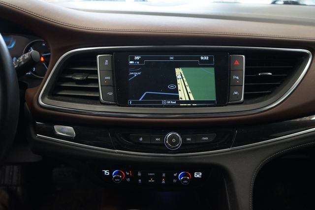 Used 2018 Buick Enclave Avenir w/ Avenir Technology Package image 22