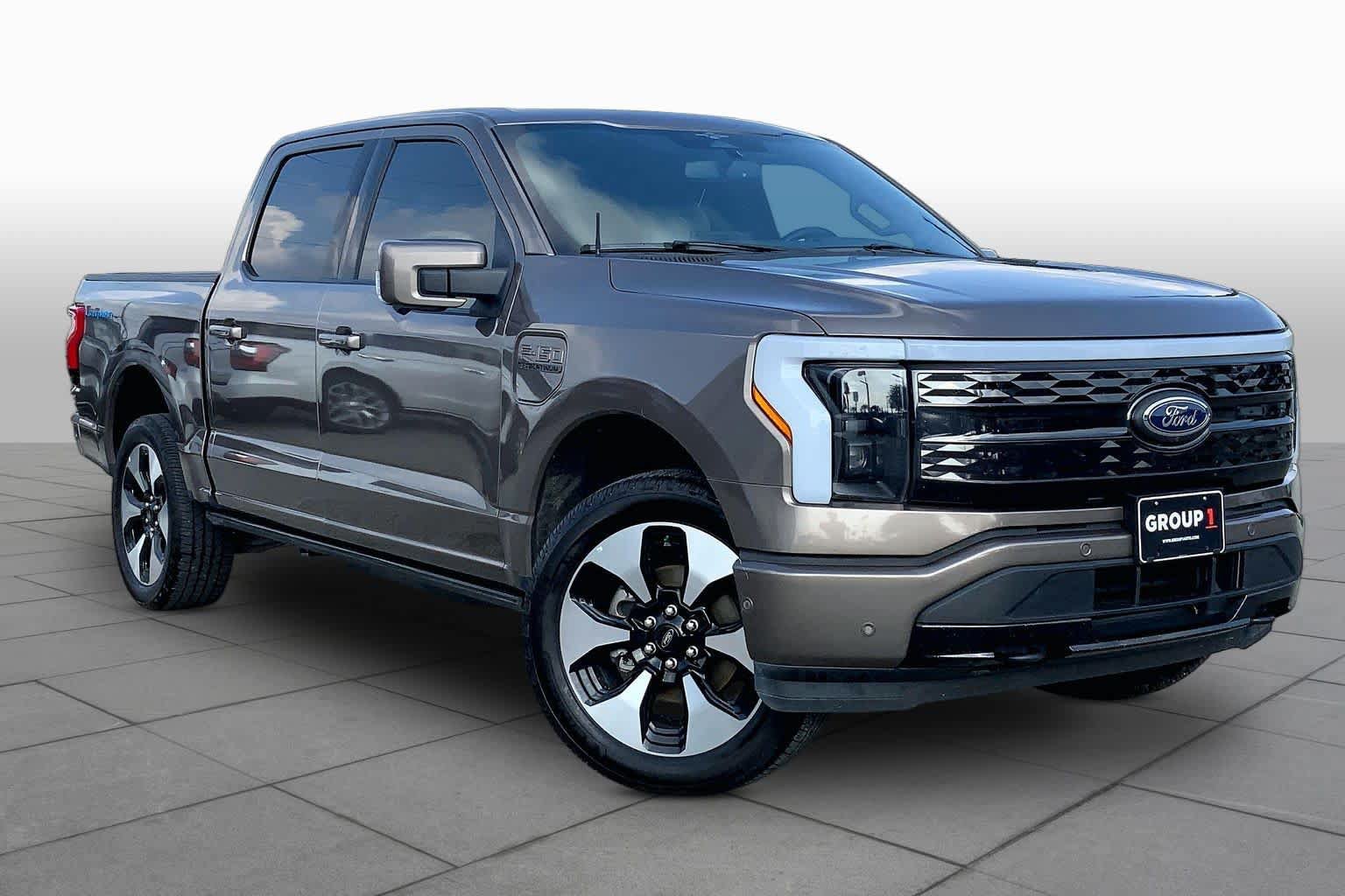 Certified 2023 Ford F150 Lightning Platinum AWD/4WD image 4
