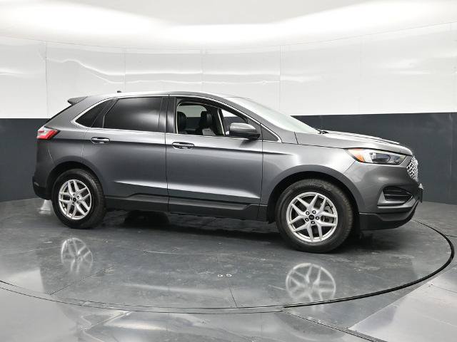 Certified 2024 Ford Edge SEL AWD/4WD image 3