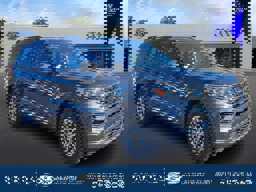 Certified 2022 Ford Explorer XLT w/ Class IV Trailer Tow Package image 6