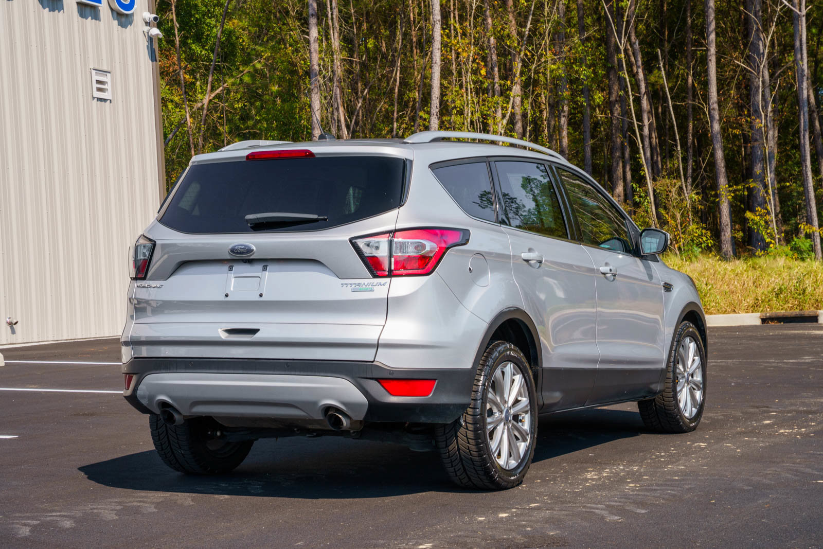 Certified 2017 Ford Escape Titanium FWD image 7