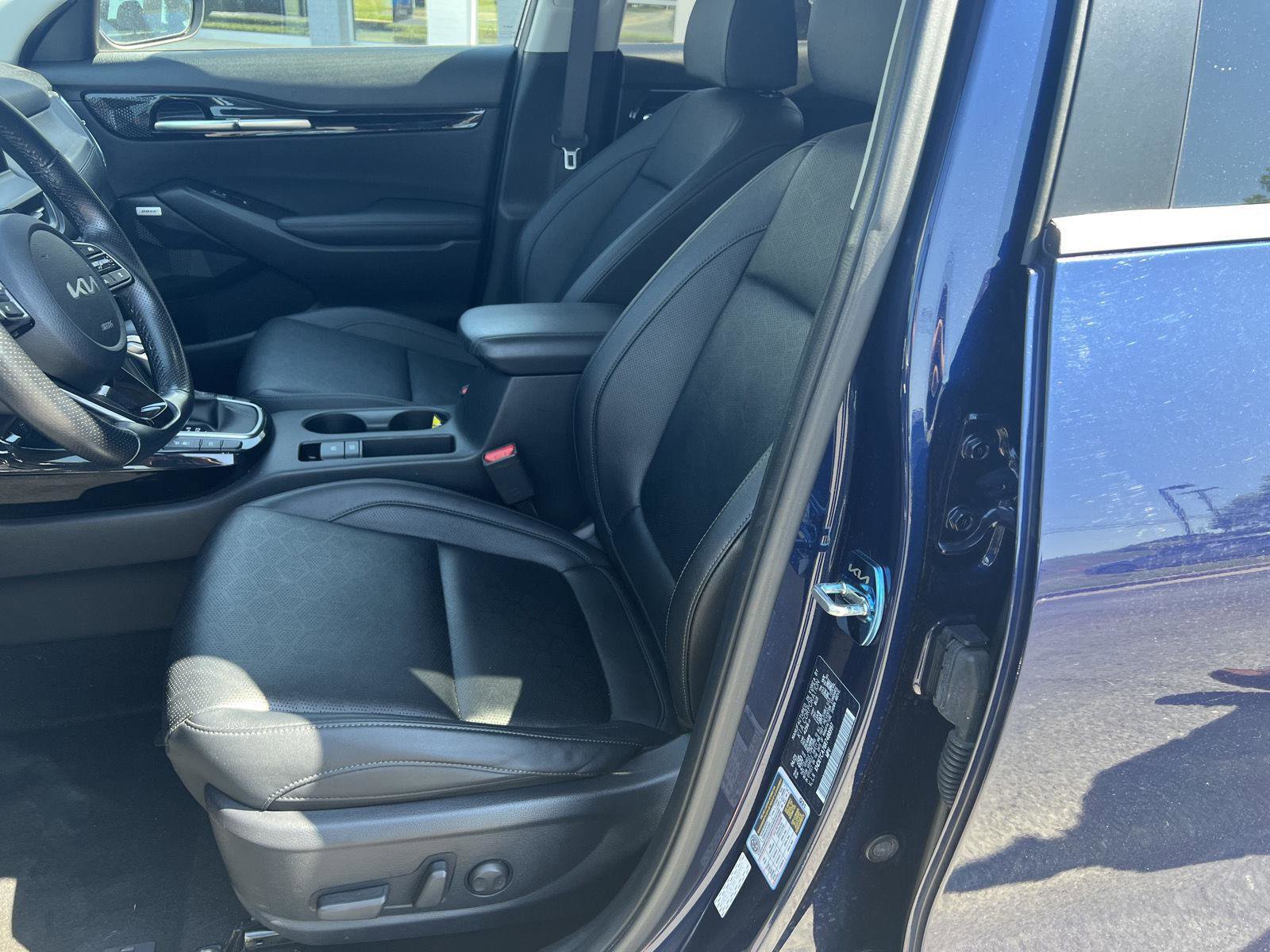 Used 2024 Kia Seltos SX w/ SX Sunroof Package AWD/4WD image 10