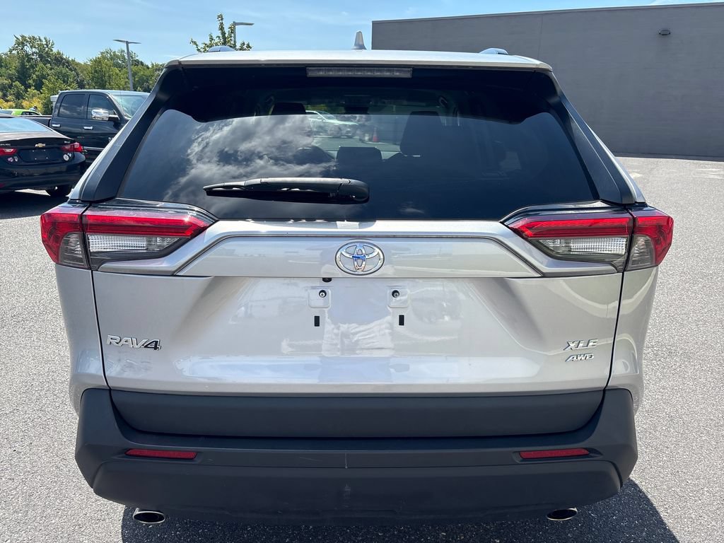 Used 2024 Toyota RAV4 XLE AWD/4WD image 22