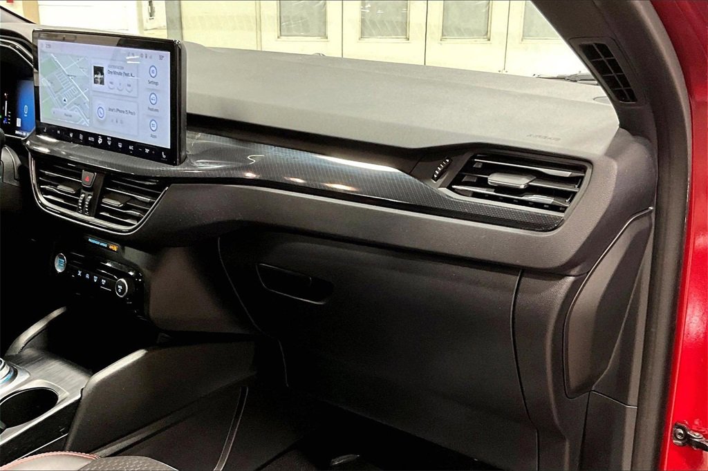 Certified 2023 Ford Escape ST-Line w/ Tech Pack #1 image 15