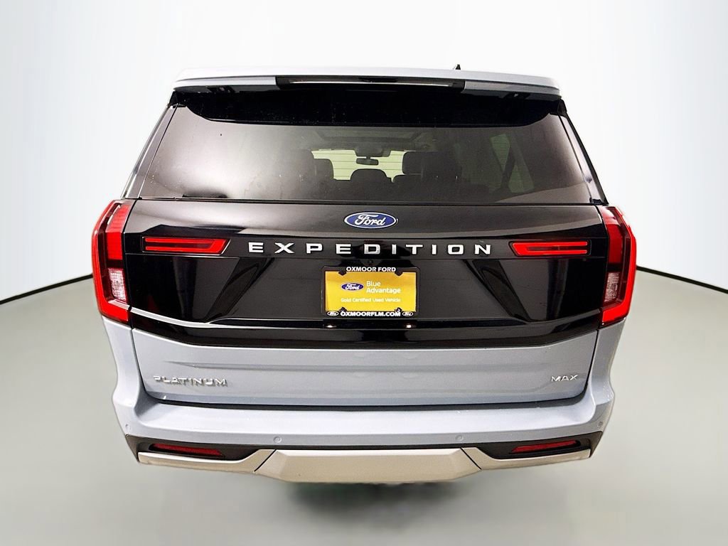 Certified 2025 Ford Expedition Max Platinum image 4