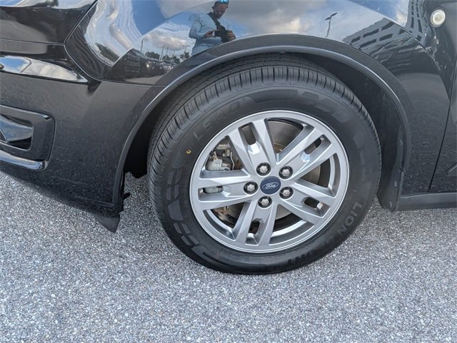 Certified 2019 Ford Transit Connect XLT w/ Trailer Tow Package image 5