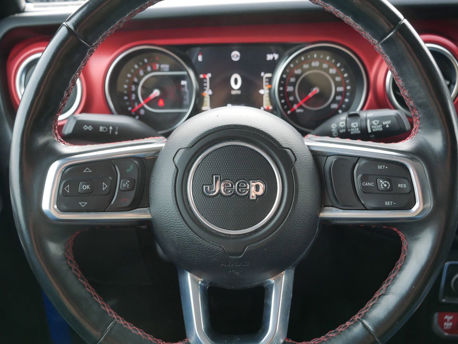 Used 2022 Jeep Wrangler Unlimited Rubicon w/ Cold Weather Group AWD/4WD image 31