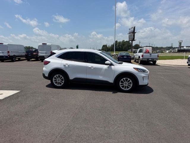 Certified 2020 Ford Escape SE FWD image 4