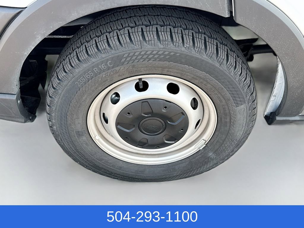 Certified 2024 Ford Transit 250 148 High Roof Extended RWD image 30