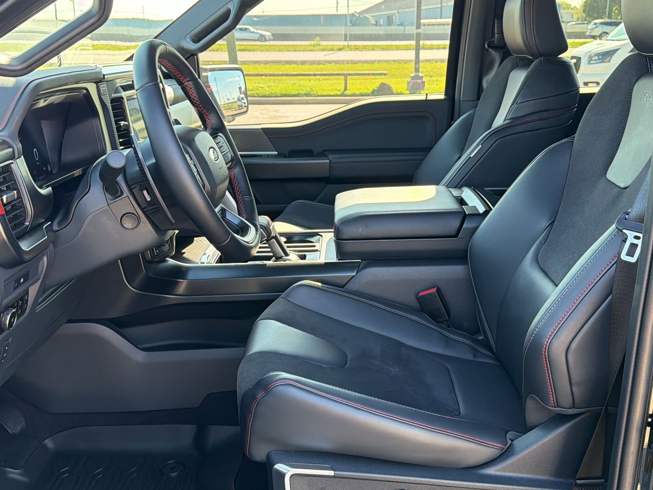 Certified 2025 Ford F150 Raptor image 5