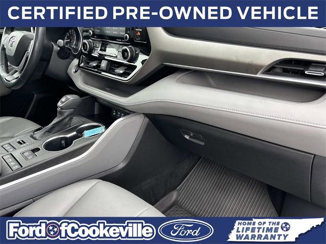 Used 2022 Toyota Highlander XLE image 22