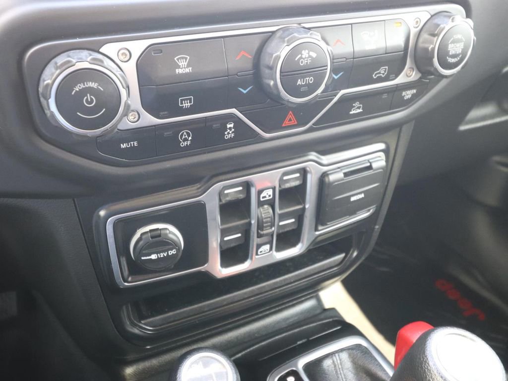 Used 2022 Jeep Wrangler Unlimited Sport AWD/4WD image 23