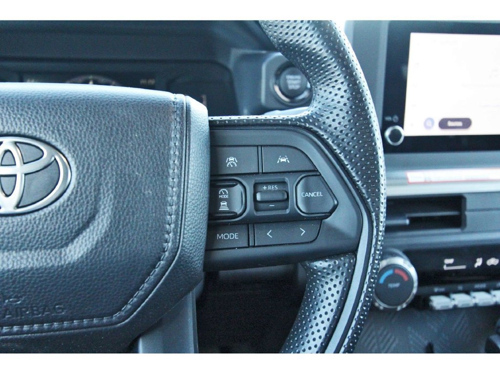 Used 2026 Toyota Tacoma SR5 AWD/4WD image 24