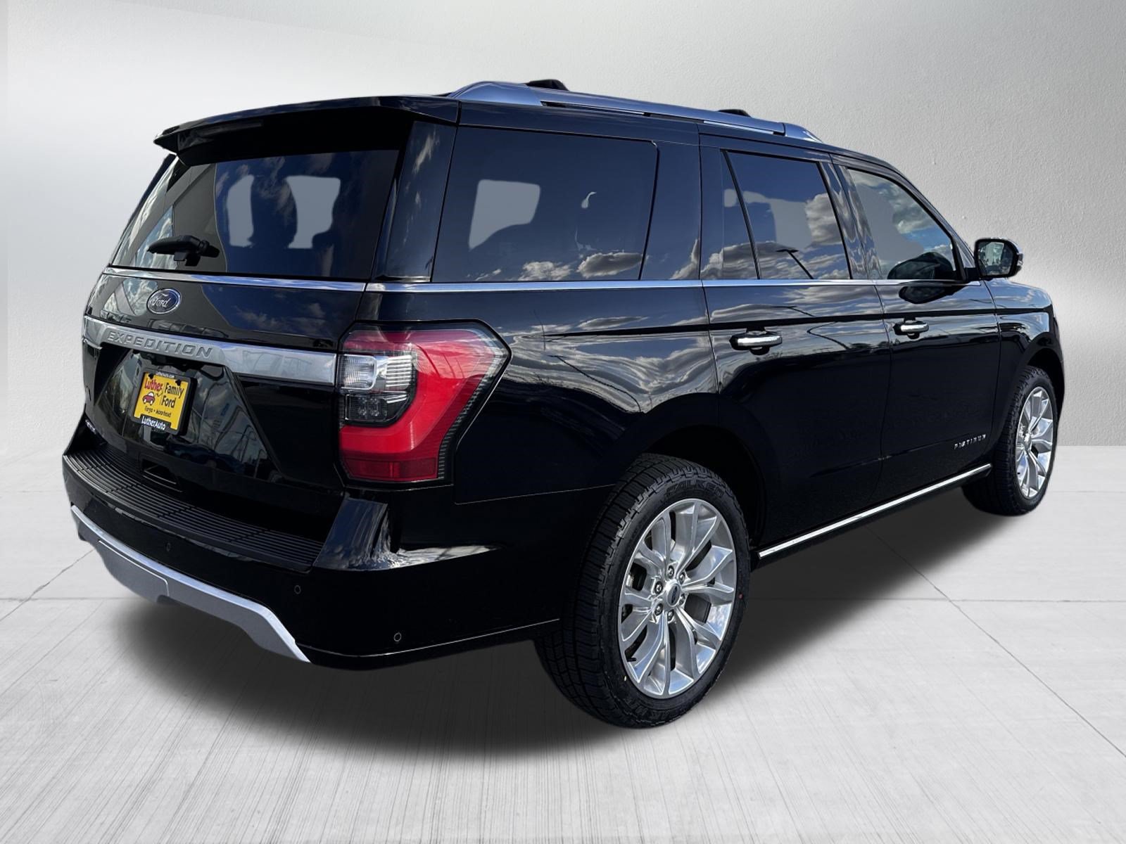 Certified 2019 Ford Expedition Platinum AWD/4WD image 7