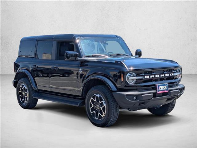 Certified 2025 Ford Bronco Outer Banks AWD/4WD image 3