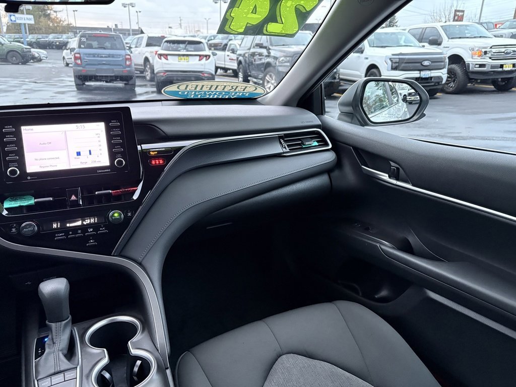 Used 2024 Toyota Camry LE image 21