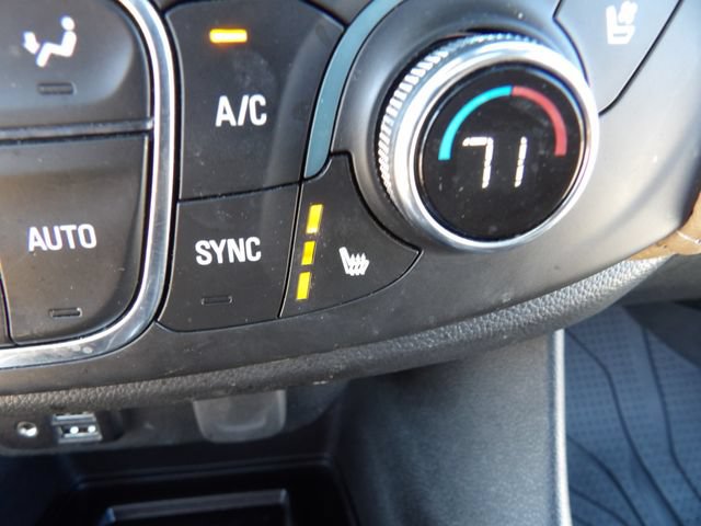 Used 2023 Chevrolet Traverse Premier w/ LPO, Floor Liner Package AWD/4WD image 20