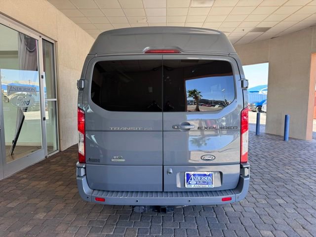 Certified 2022 Ford Transit 150 Low Roof AWD image 4