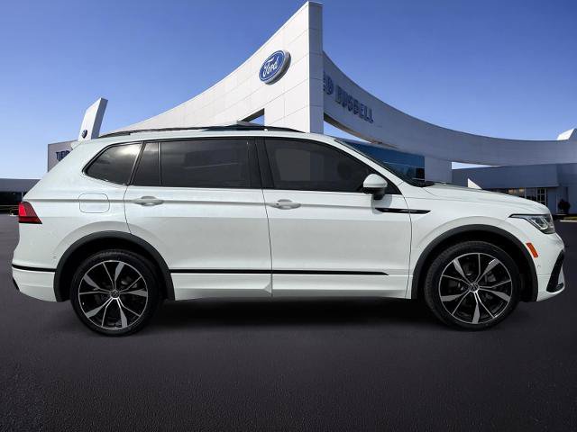 Used 2022 Volkswagen Tiguan SEL R-Line AWD/4WD image 5