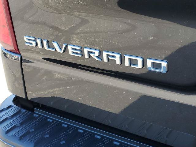Used 2021 Chevrolet Silverado 1500 RST AWD/4WD image 31