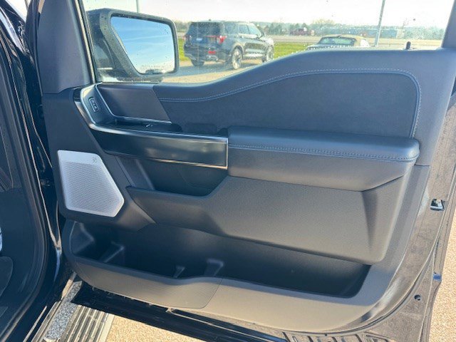 Certified 2025 Ford F150 Platinum w/ Equipment Group 702A High image 40