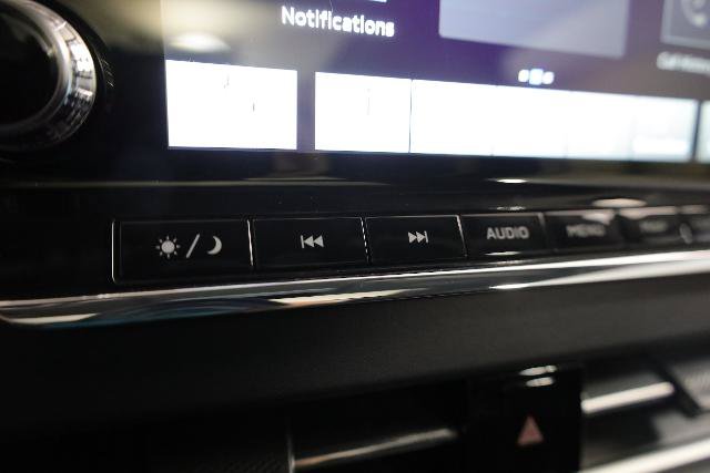Used 2024 Mitsubishi Outlander SE AWD/4WD image 21
