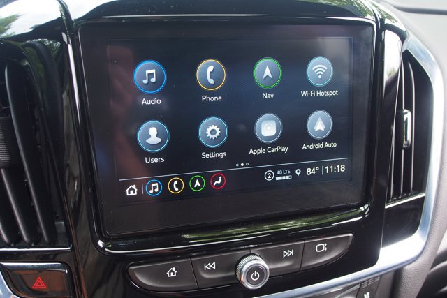Used 2023 Chevrolet Traverse High Country FWD image 32