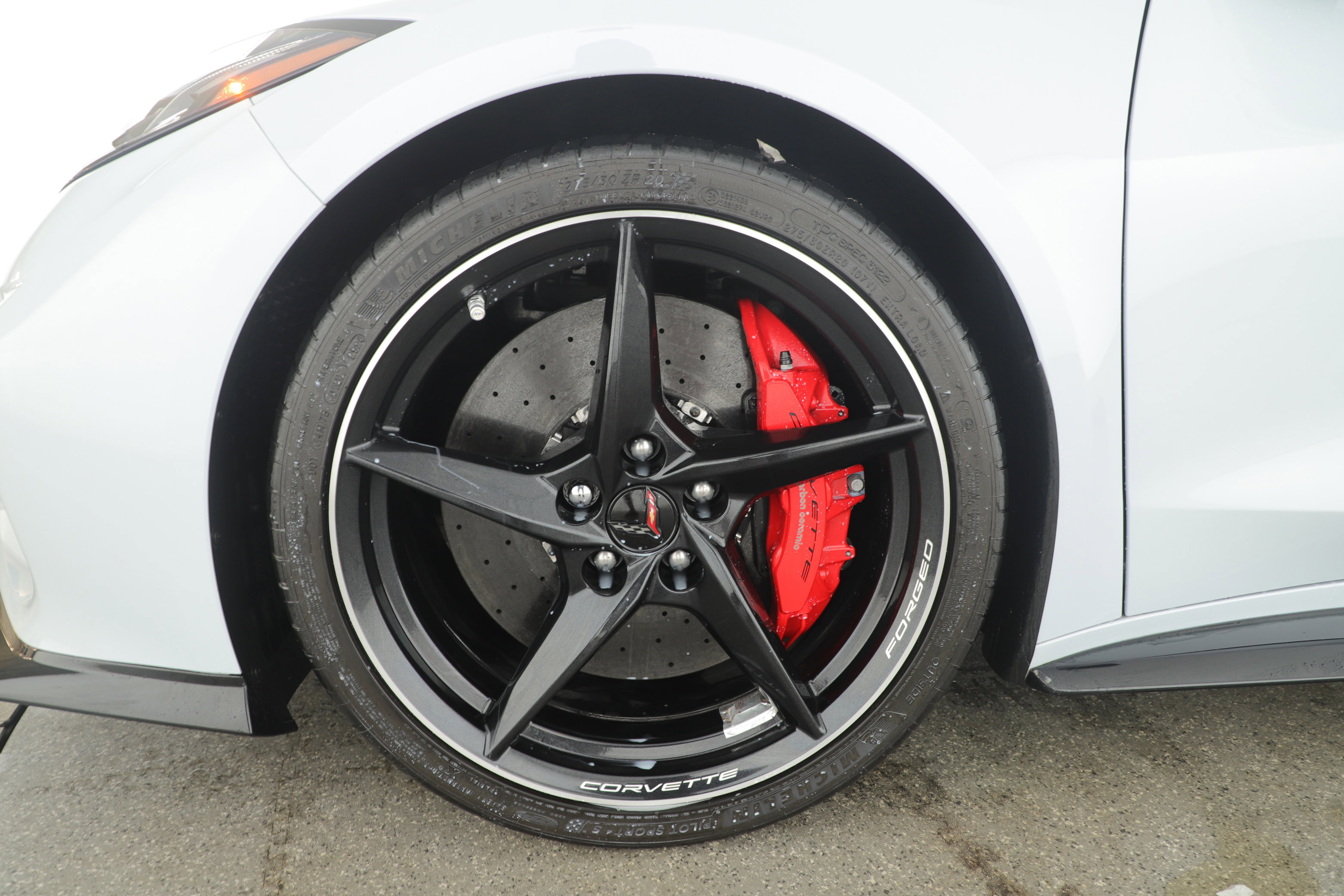 Used 2024 Chevrolet Corvette E-Ray w/ Stealth Interior Trim Package image 9