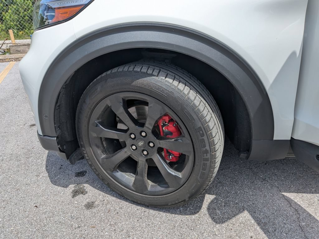 Certified 2021 Ford Explorer ST w/ Equipment Group 401A AWD/4WD image 36