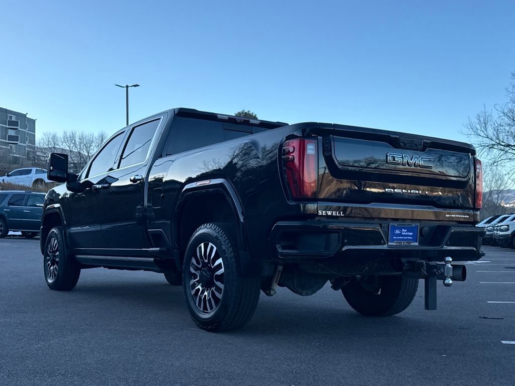 Used 2024 GMC Sierra 2500 Denali Ultimate image 3