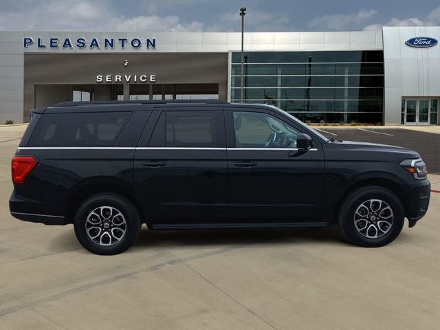 Certified 2024 Ford Expedition Max XLT image 6