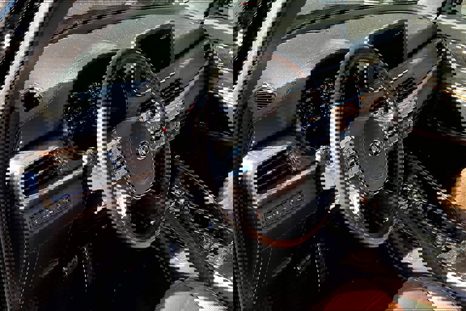 Used 2021 Kia Telluride SX w/ SX Prestige Package image 18