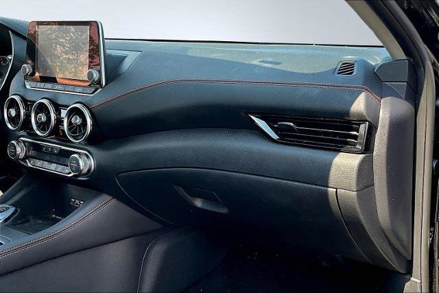 Used 2023 Nissan Sentra SR w/ SR Premium Package image 20