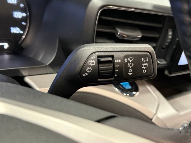 Certified 2023 Ford Explorer XLT w/ Equipment Group 202A AWD/4WD image 19