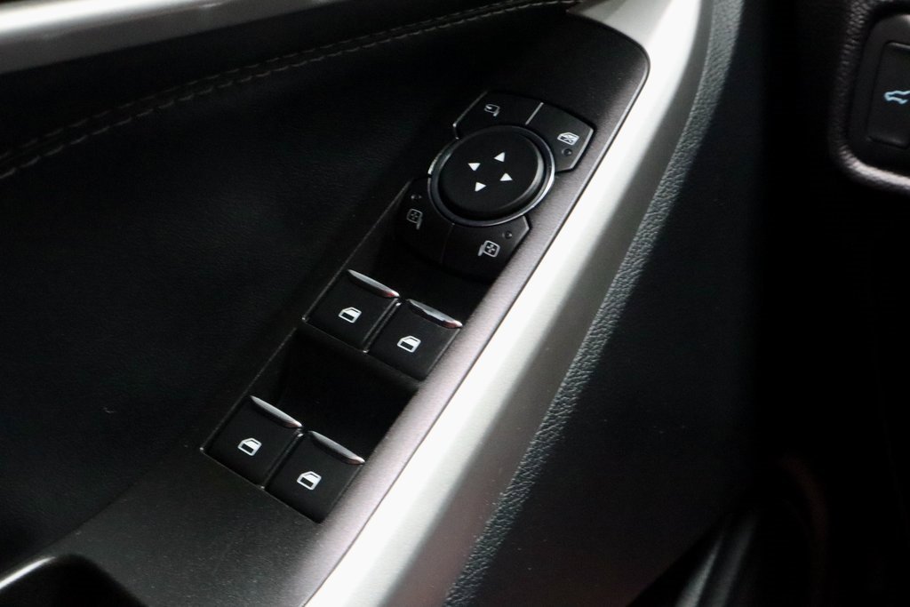 Certified 2022 Ford Explorer XLT w/ Equipment Group 202A image 28