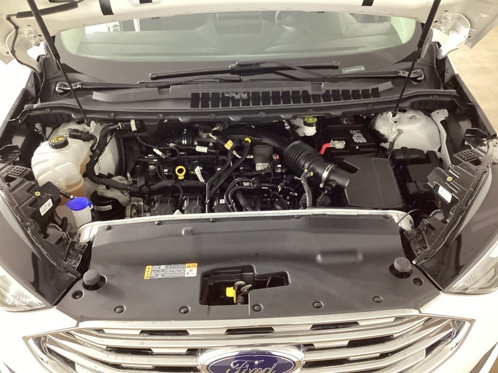 Certified 2021 Ford Edge SE FWD image 38